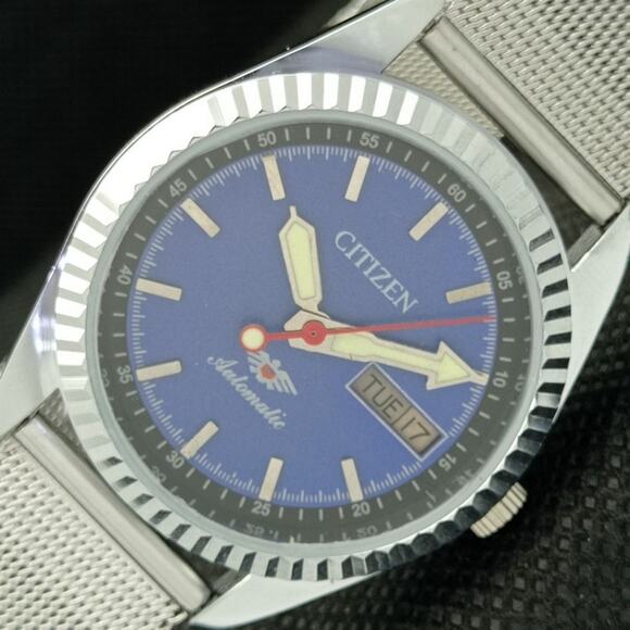 Vintage 1978 Citizen Automatic Mens Silver Watch W/daydate & Blue accents - Picture 1 of 8